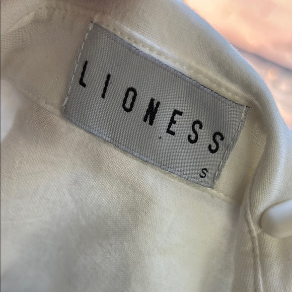 Lioness White Dress (linen feels material) size Small - Picture 6 of 8